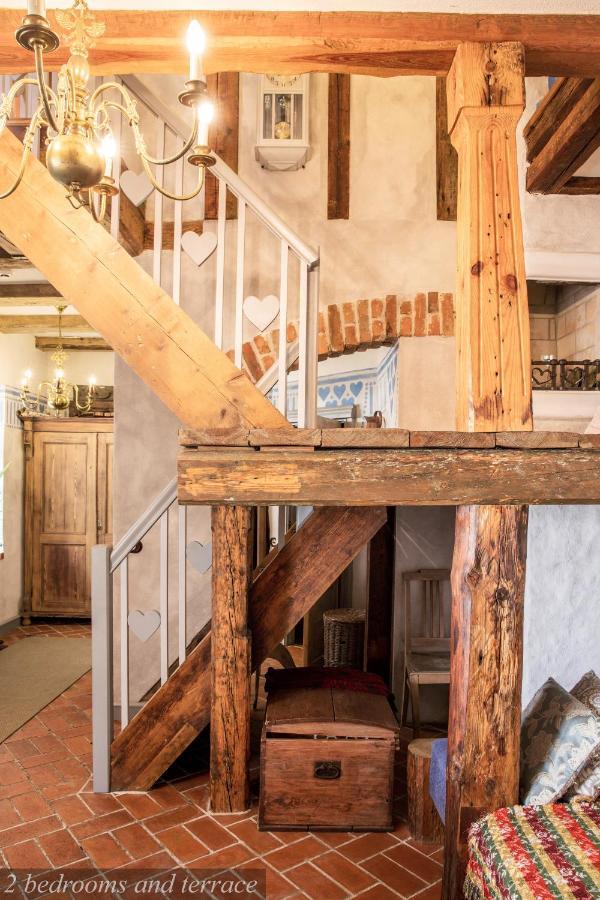 Old Town Fairytale, 2 Bedrooms And Terrace, Tartu Home Buitenkant foto