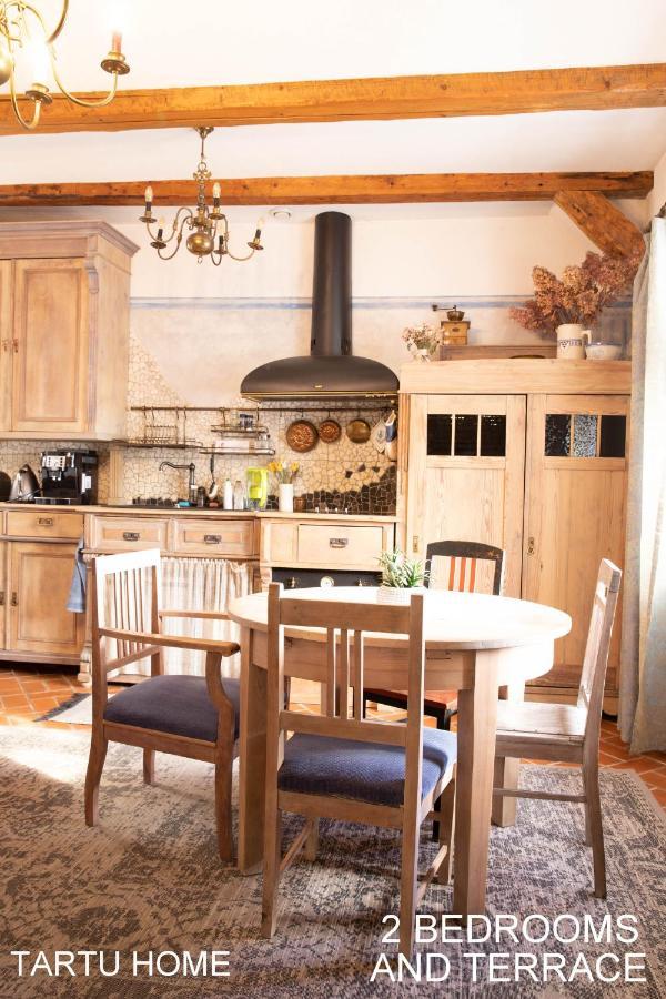 Old Town Fairytale, 2 Bedrooms And Terrace, Tartu Home Buitenkant foto